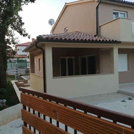 Vila Veronika 2 Pula Exterior foto